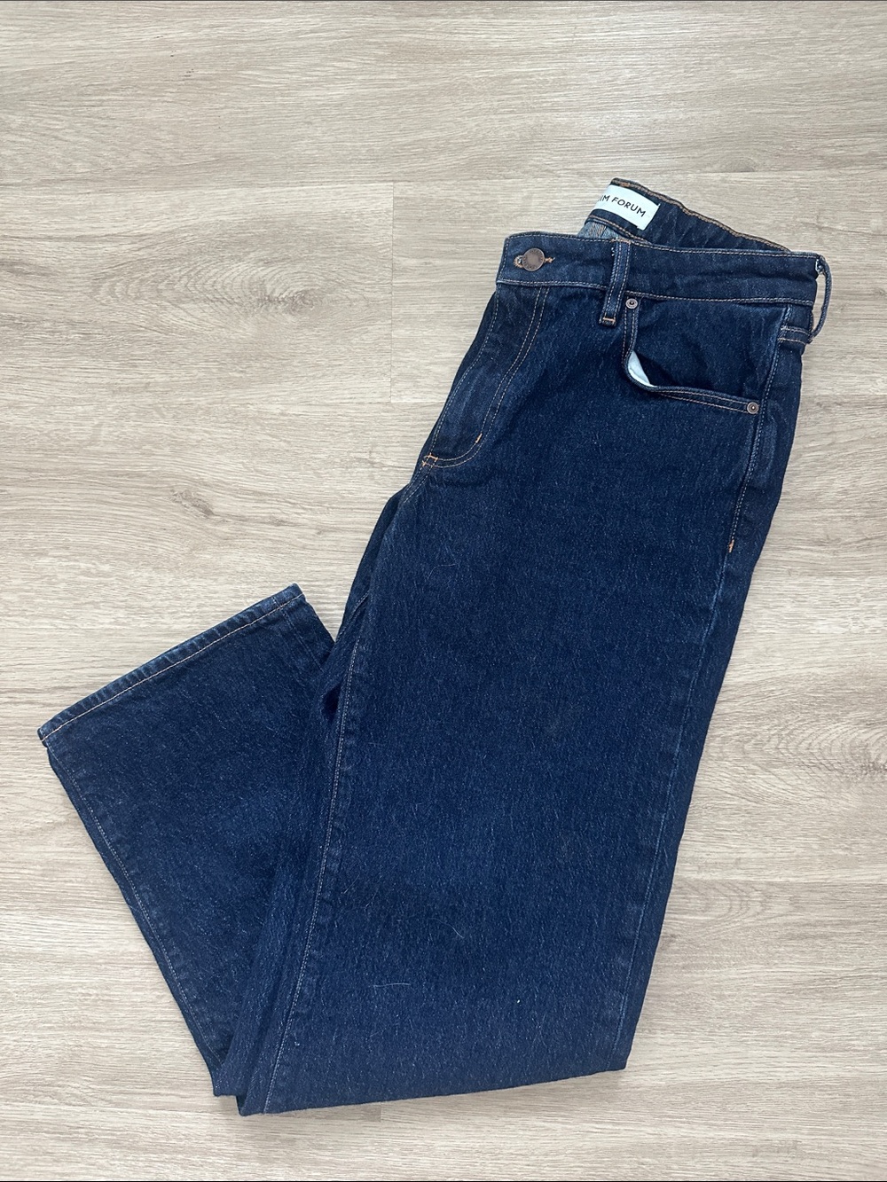 Aritzia Denim Forum Salma Super Lo-rise Straight Jeans Dark Wash